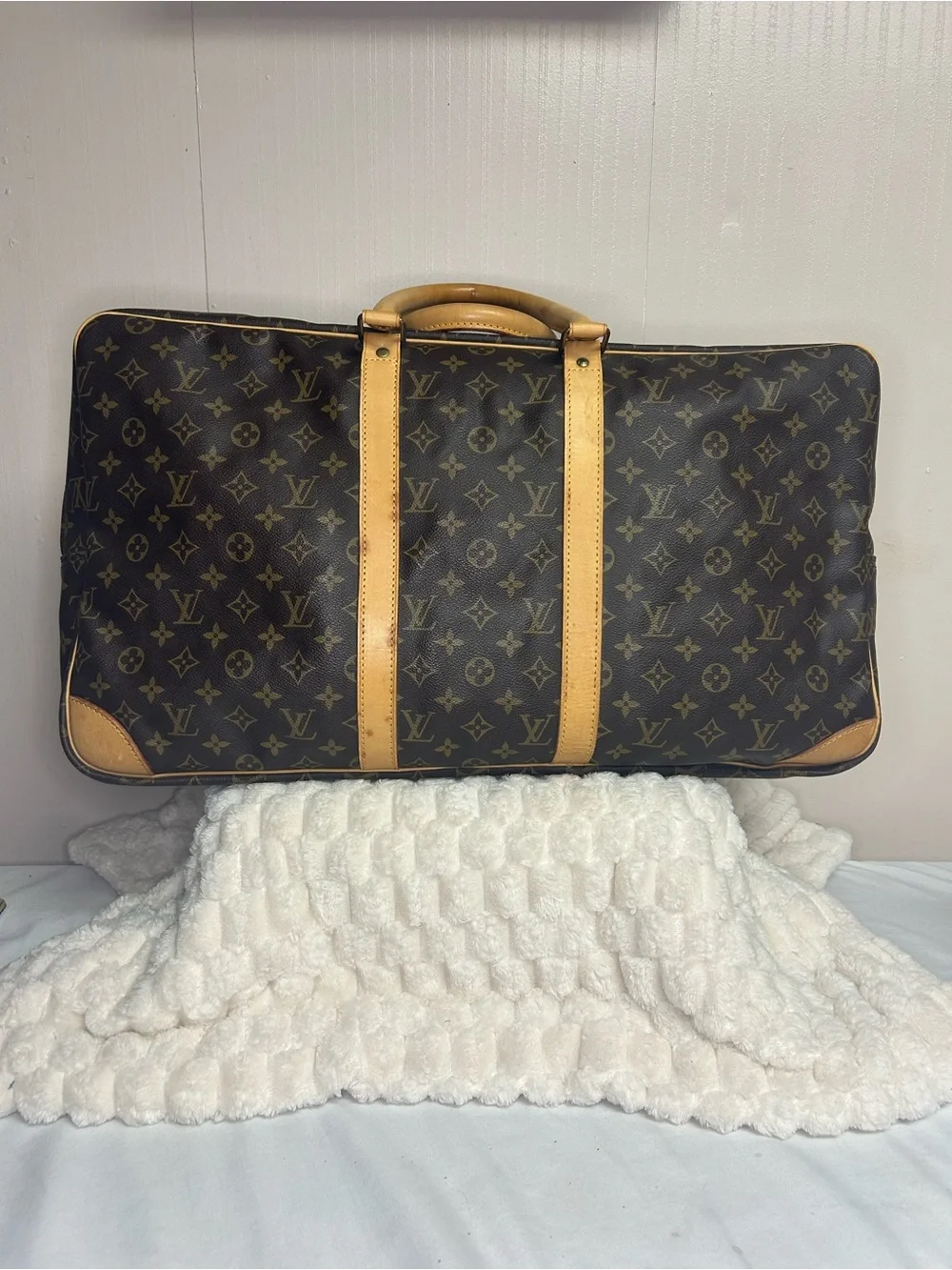 Louis Vuitton Sirius 55 Brown Monogram Canvas Travel Bag
